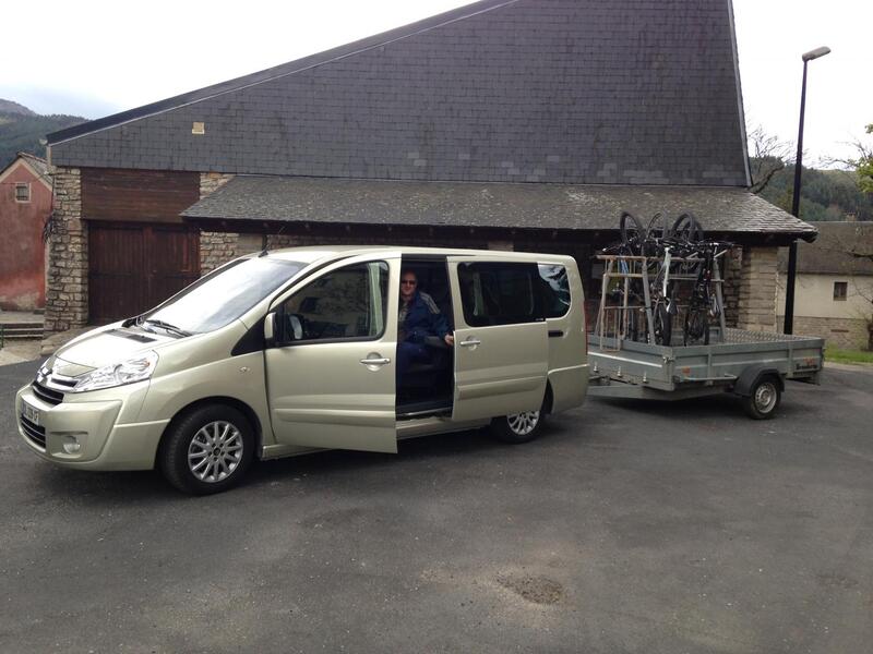 Transporter des vélos avec remorque Meyrueis